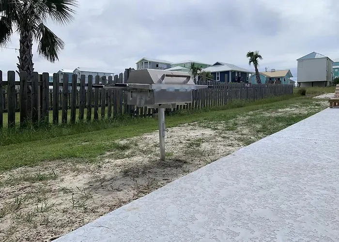 For Fox Sake - Freshly Remodeled 6br/6ba With A Pool! * Gulf Shores