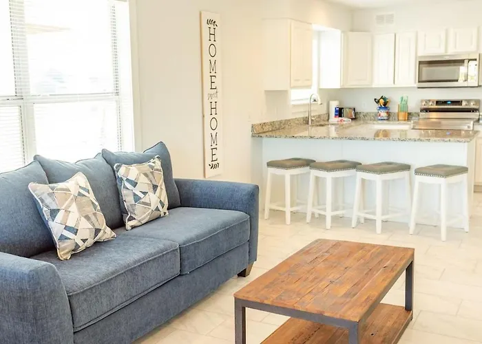 For Fox Sake - Freshly Remodeled 6br/6ba With A Pool! * Gulf Shores
