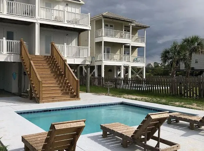 Apartment For Fox Sake - Freshly Remodeled 6br/6ba With A Pool! Gulf Shores