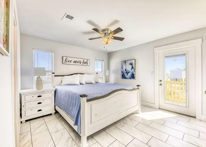 Apartment For Fox Sake - Freshly Remodeled 6br/6ba With A Pool!