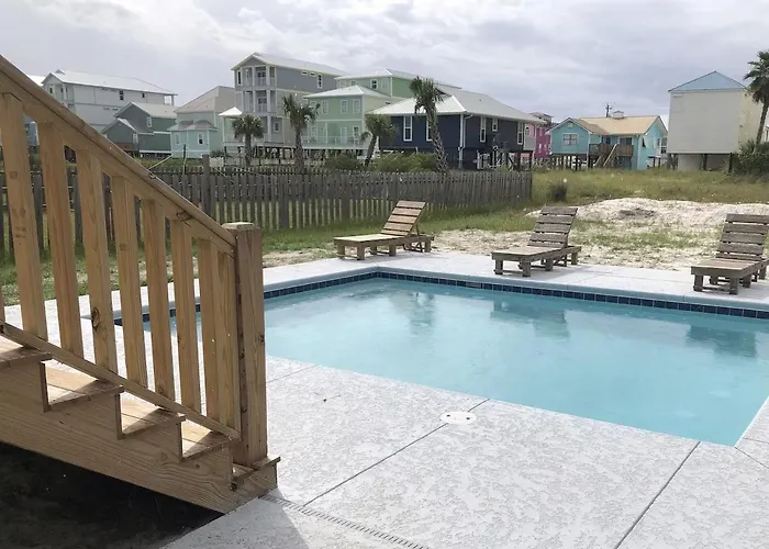 Apartment For Fox Sake - Freshly Remodeled 6br/6ba With A Pool! *