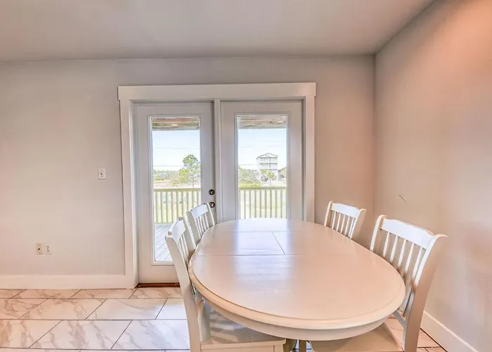 For Fox Sake - Freshly Remodeled 6br/6ba With A Pool! Gulf Shores